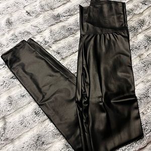 Faux leather leggings